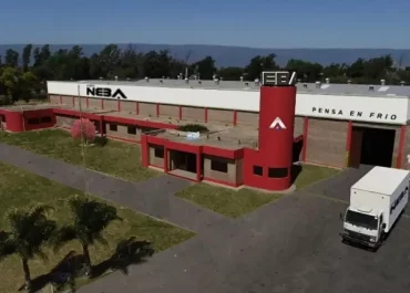 Neba cierra su planta en Catamarca y deja de fabricar freezers y heladeras para importar desde Asia