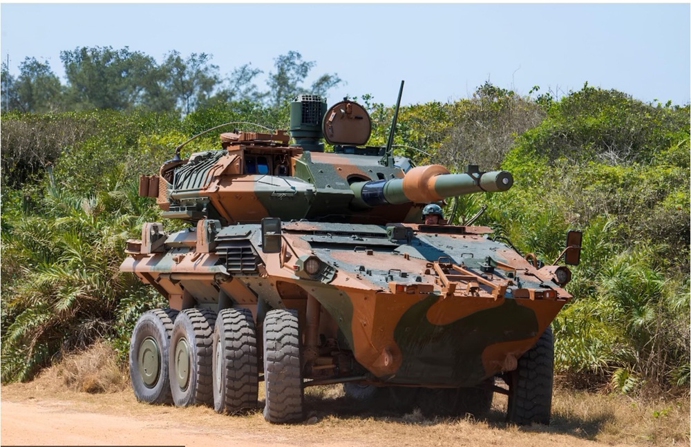 Brasil encarga a Italia el primer lote de producción de cazacarros Centauro II BR