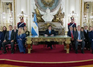 Milei anunció construcción de una base naval en Tierra del Fuego y sanciones a petroleras que operen en Malvinas
